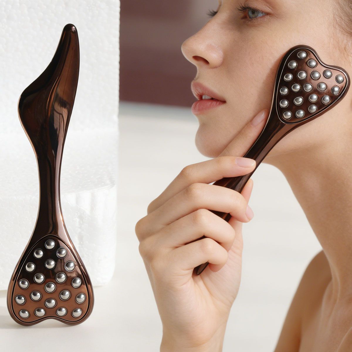 Stainless Steel Heart-Shaped Roller Massager – Black